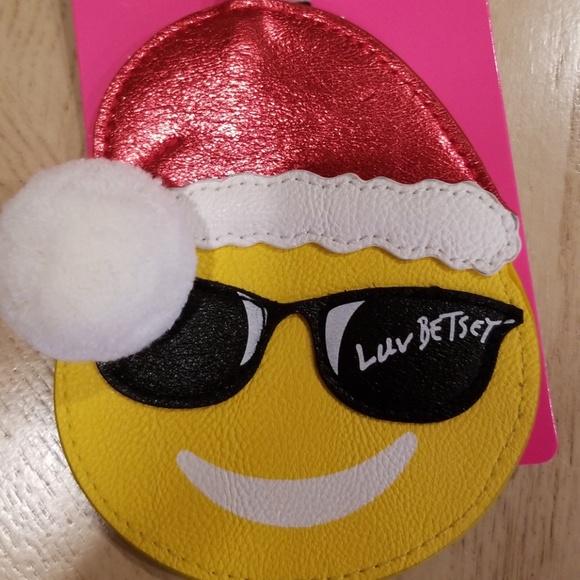 Betsey Johnson Jumbo Luggage Tag - Picture 2 of 6